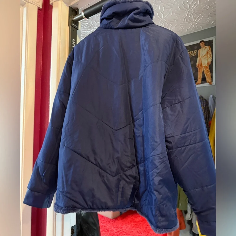 Women's Blue Faux Fur Reversible Jacket - NEW! - Picture 14 of 14